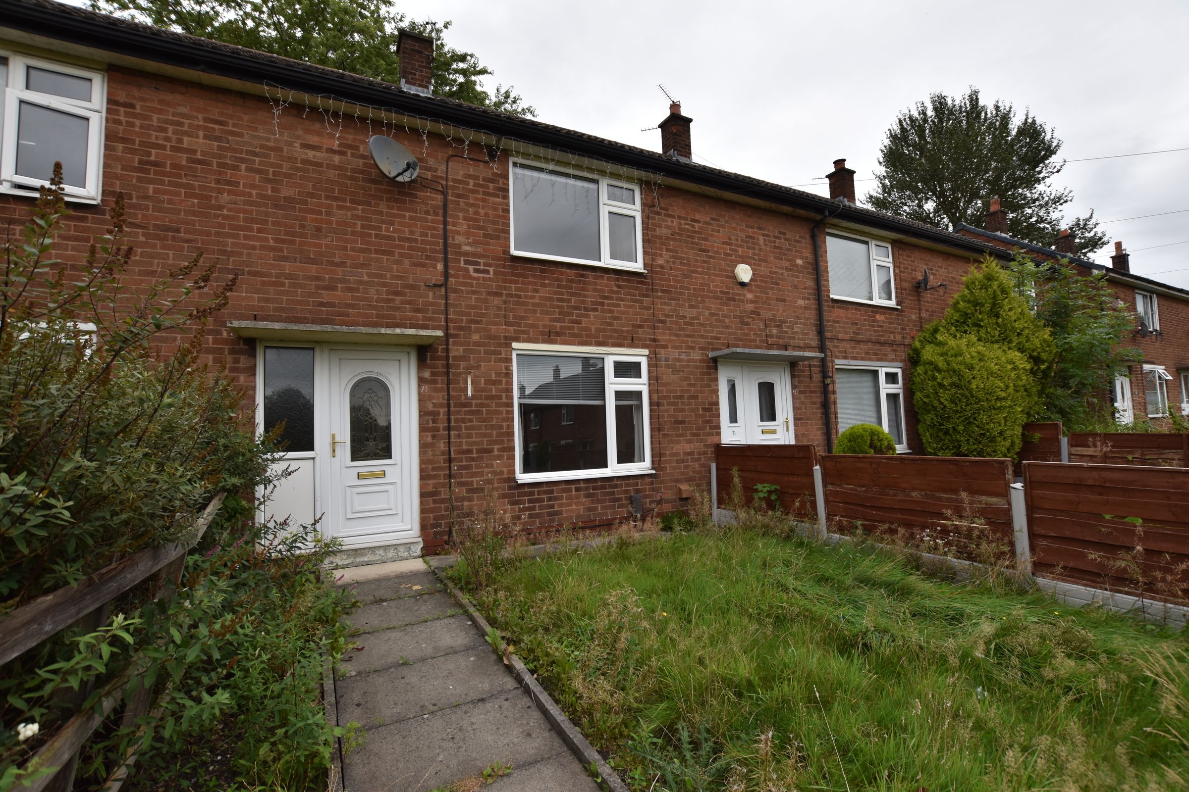 2 bed terraced house to rent in First Avenue, Little Lever, Bolton BL3