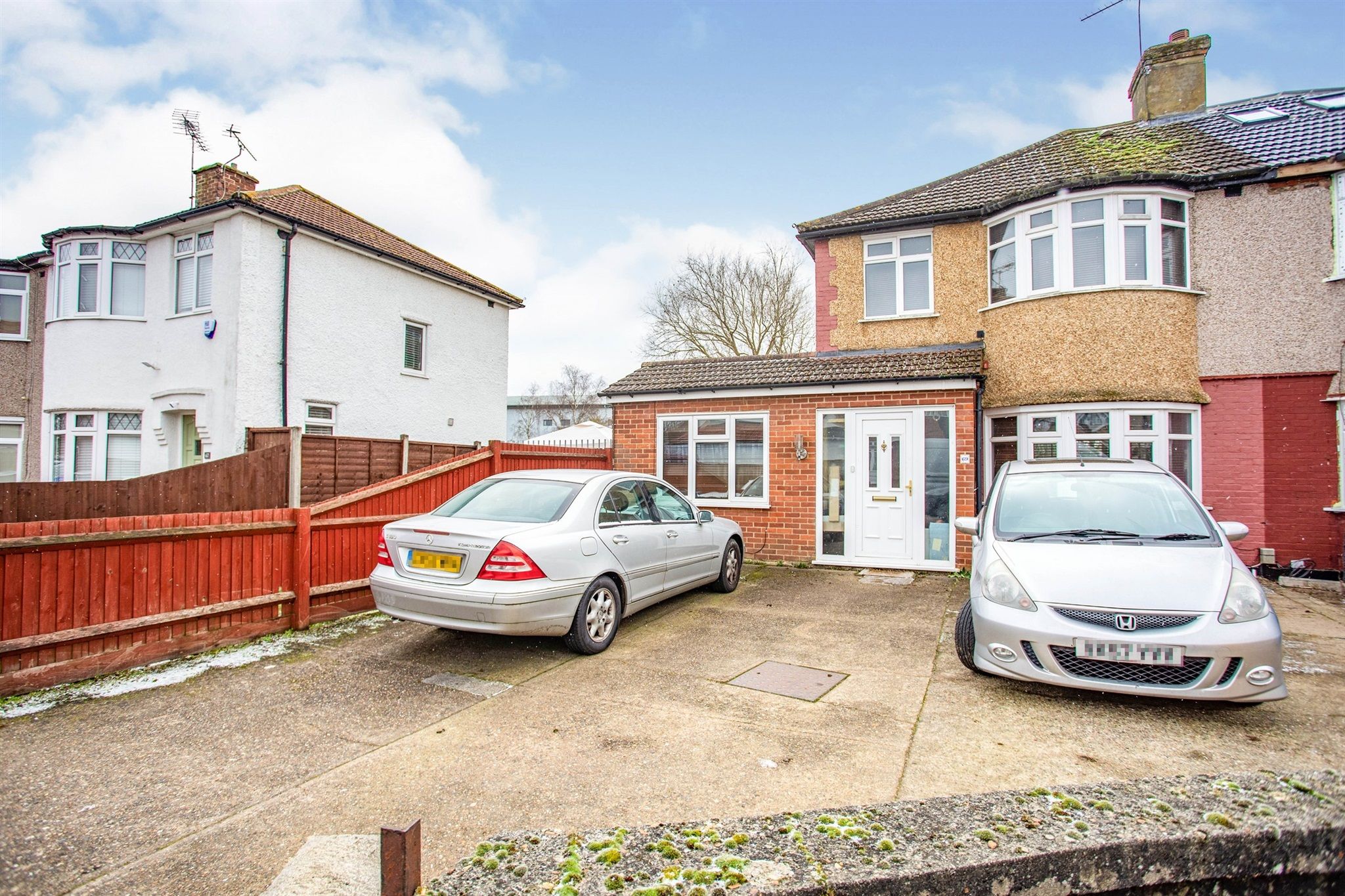 4 bed semidetached house for sale in Lea Crescent, Ruislip HA4 Zoopla