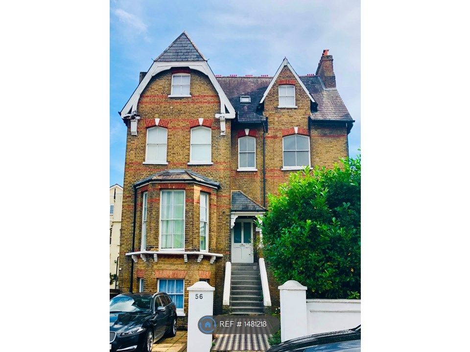 2 bed flat to rent in Audley House, Richmond TW10 Zoopla