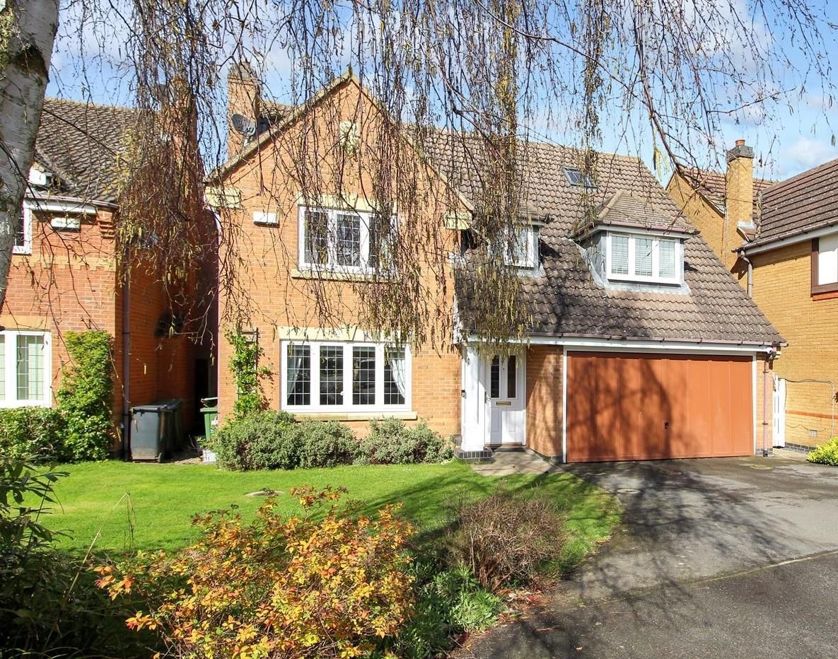 6 bed detached house for sale in Brudenell Close, Cawston, Rugby CV22