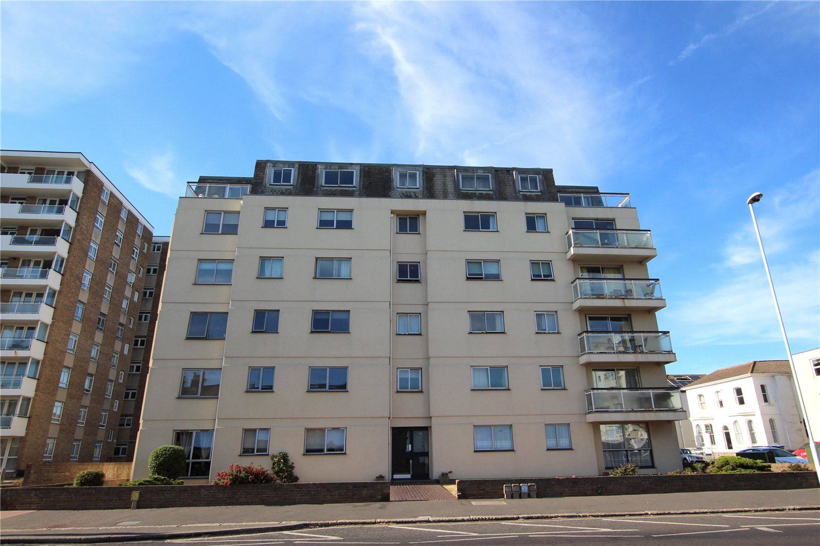 2 bed flat to rent in Brighton Road, Worthing, West Sussex BN11 Zoopla