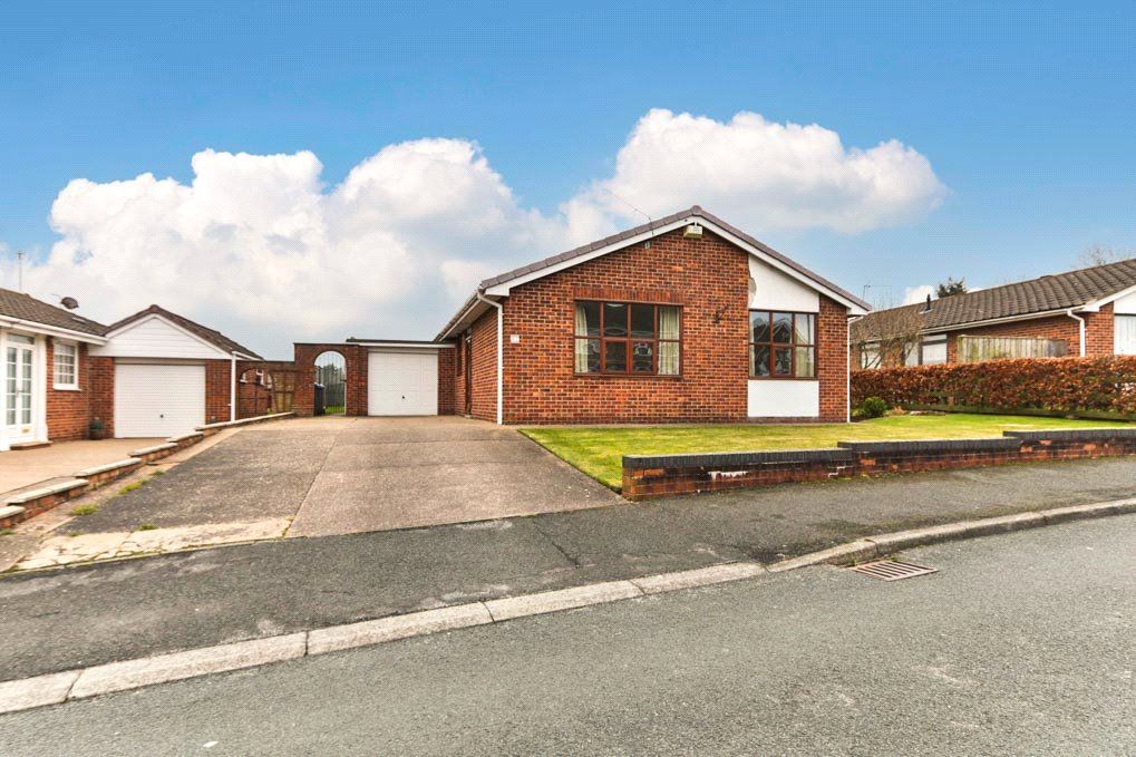 3 bed bungalow for sale in Hall Road, Sproatley, Hull HU11 Zoopla