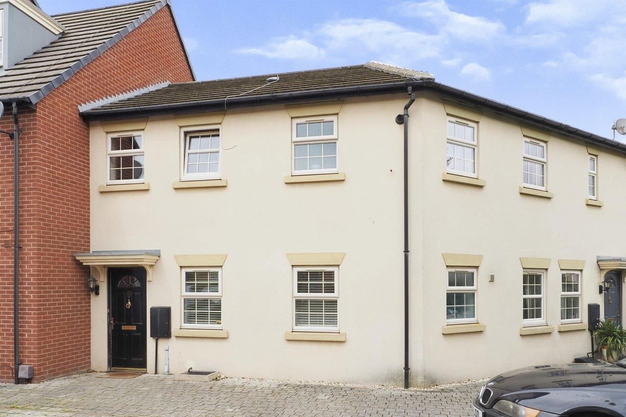 2 bed flat to rent in Craven Court, Grimethorpe, Barnsley S72 Zoopla