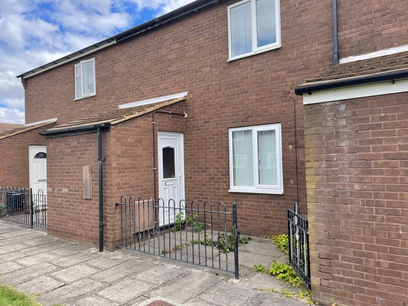 2 bed terraced house to rent in Middleton Walk, StocktonOnTees TS18