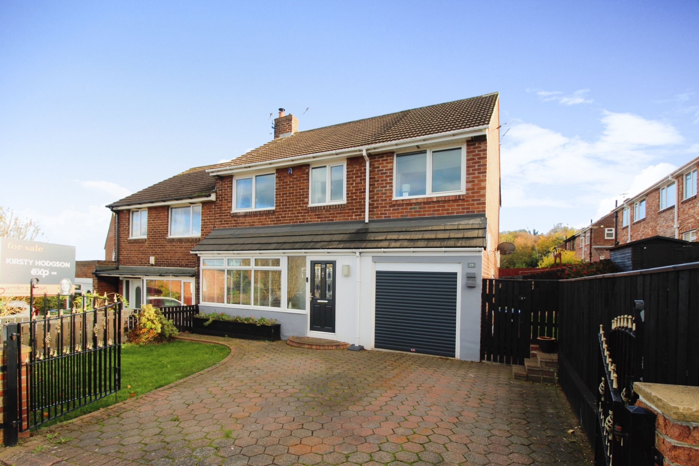 4 bed semidetached house for sale in Stella Hall Drive, BlaydonOnTyne NE21 Zoopla