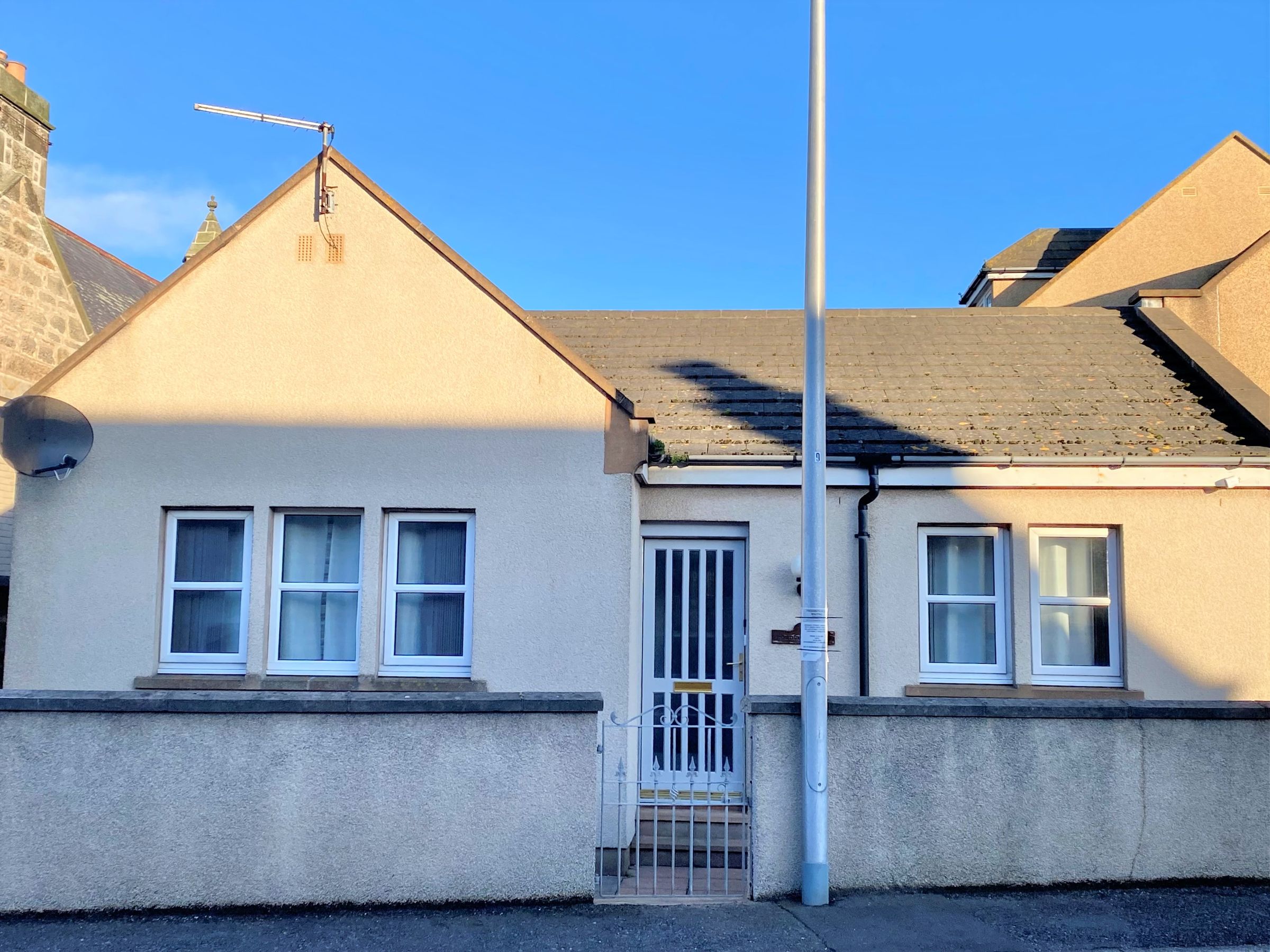 2 bed bungalow for sale in Fountain Court, Elgin, Morayshire IV30 Zoopla