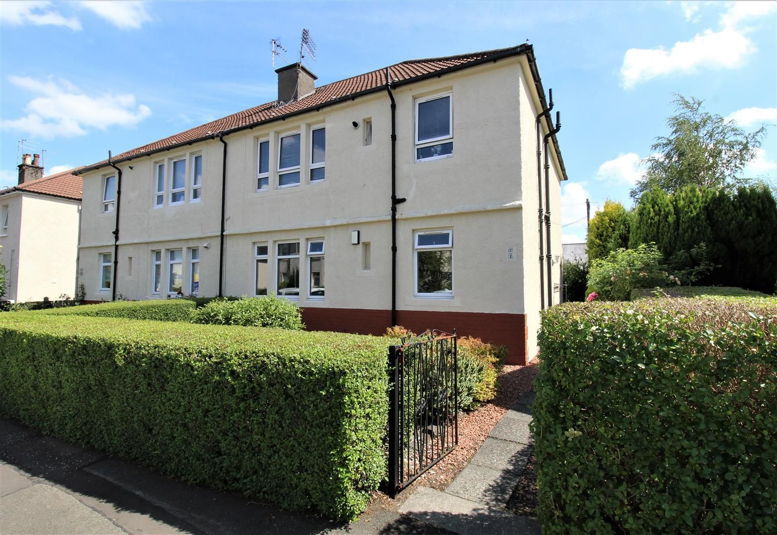 2 bed flat for sale in Kelburne Oval, Paisley PA1 Zoopla