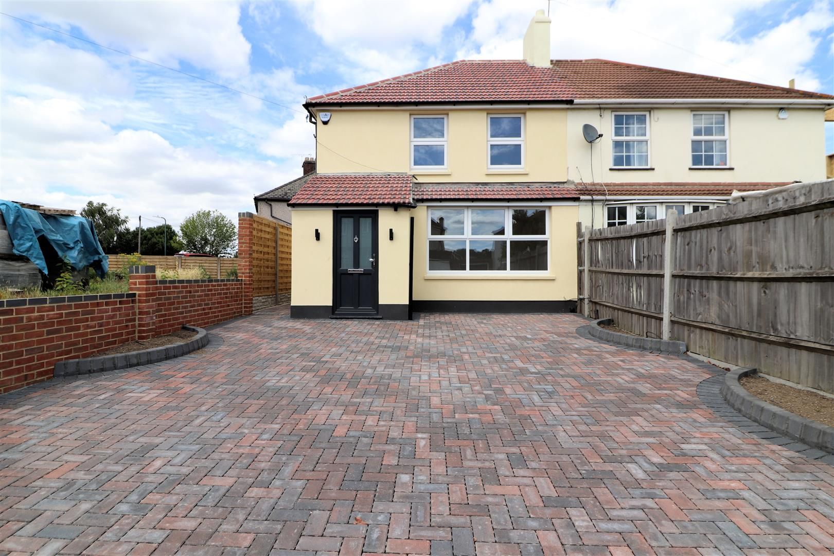 3 bed semidetached house for sale in Oakfield Lane, Dartford DA1 Zoopla