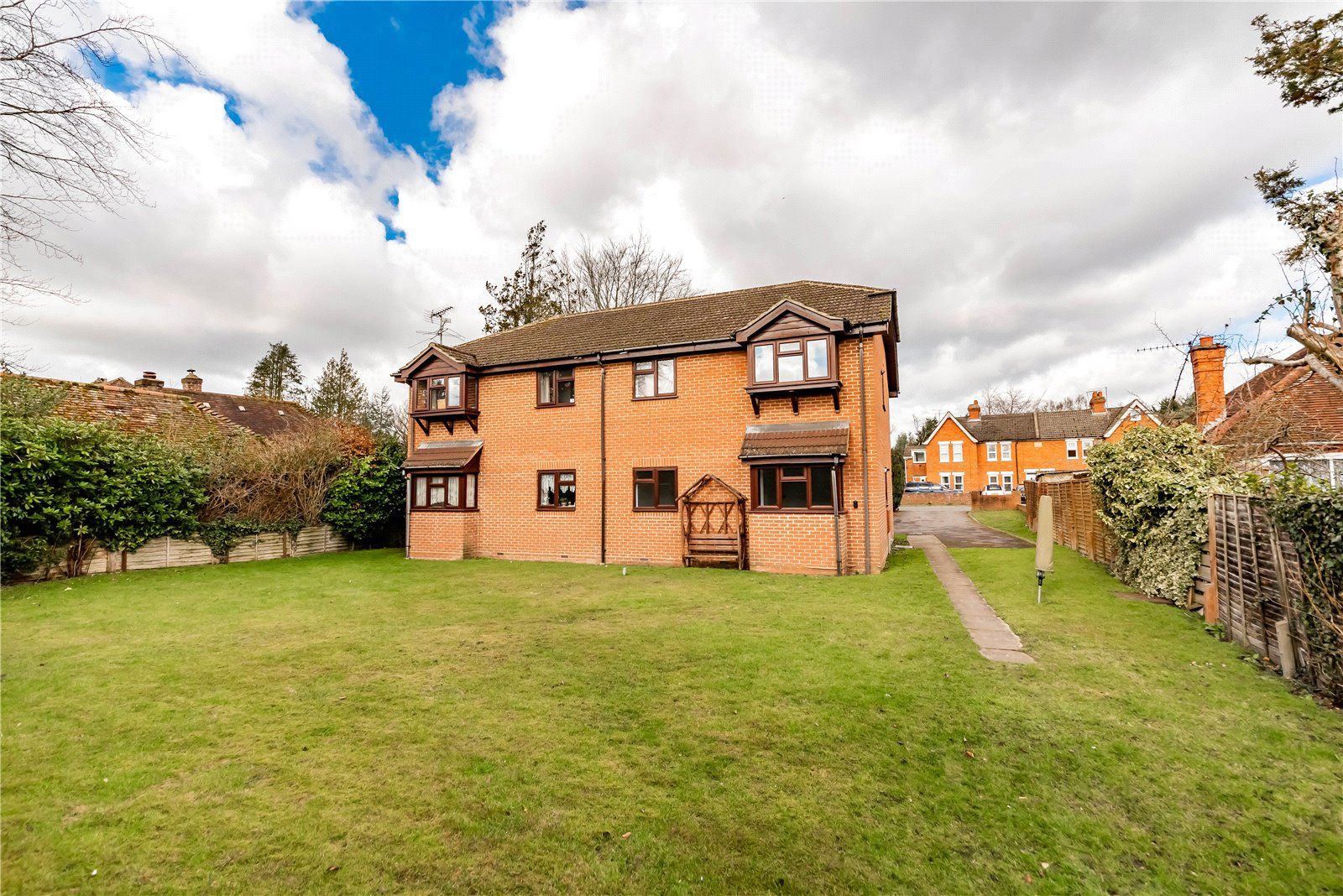 2 bed flat for sale in Christine Court, Southwood Road, Farnborough