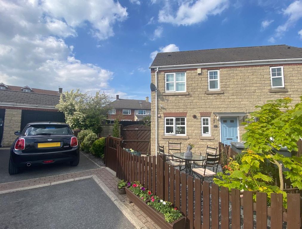 3 bed semidetached house for sale in Braine Croft, Buttershaw, Bradford BD6 Zoopla