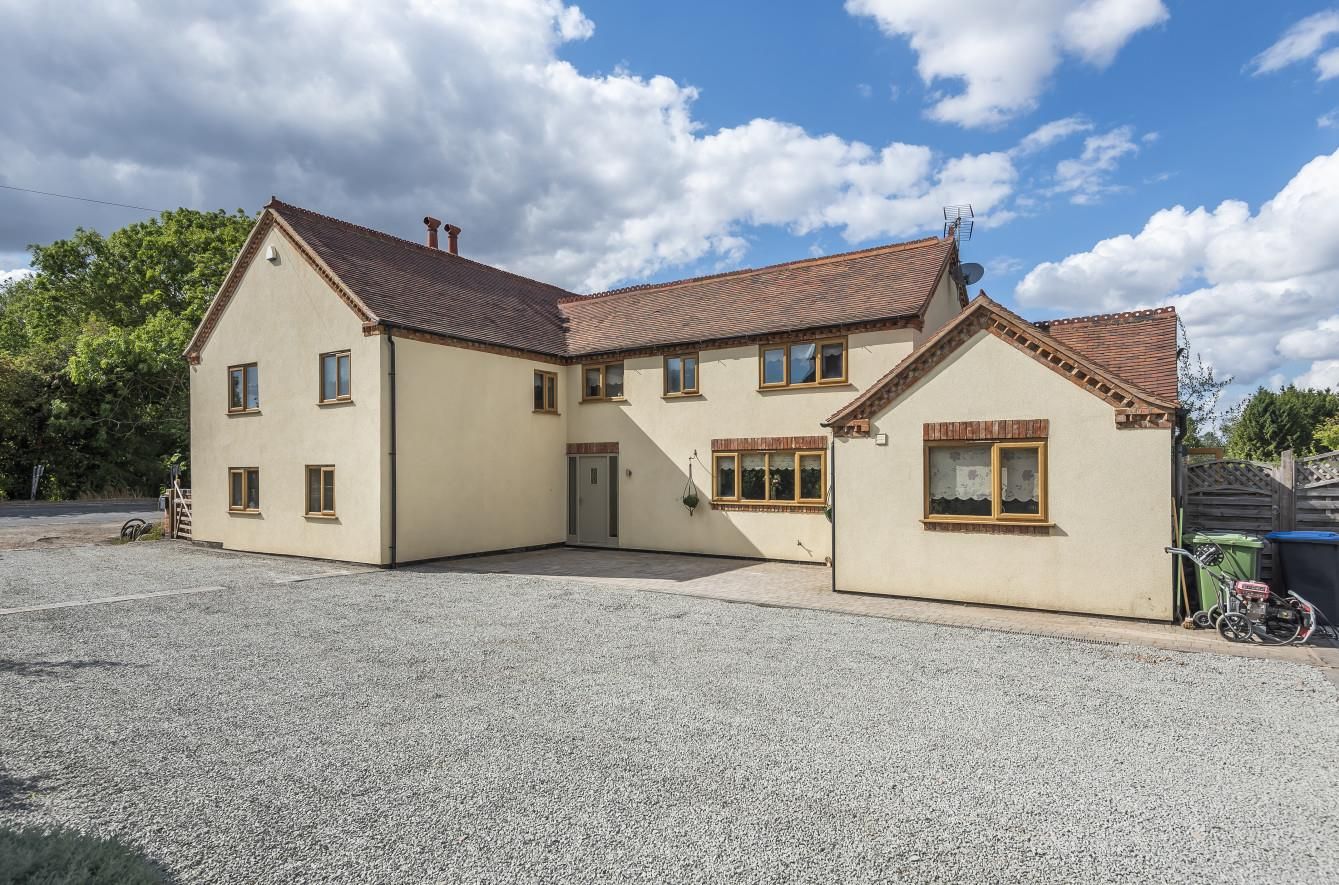 4 bed detached house for sale in Bulkington Road, Shilton, Coventry CV7