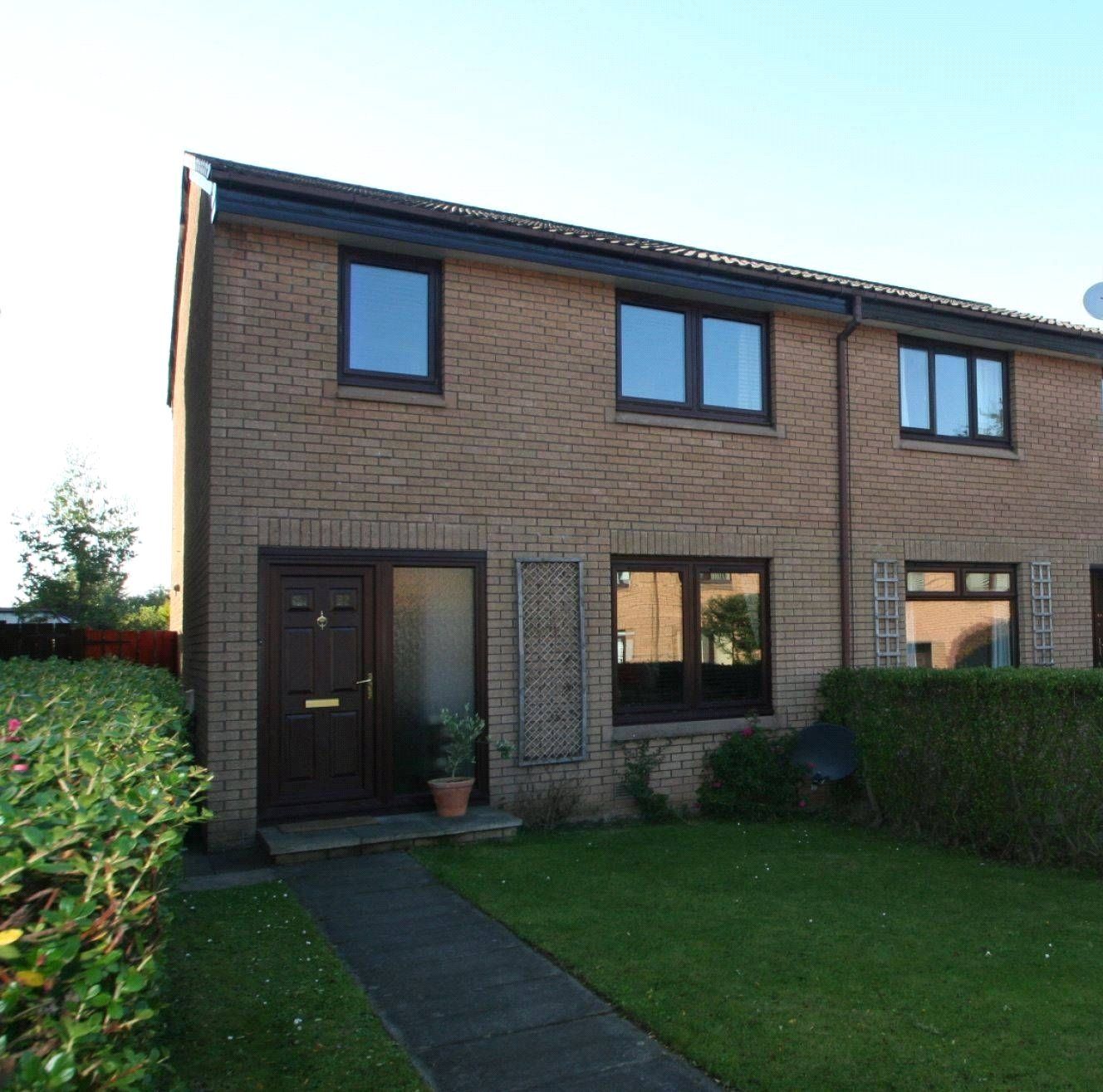 3 bed semidetached house to rent in Stoneyflatts Crescent, South