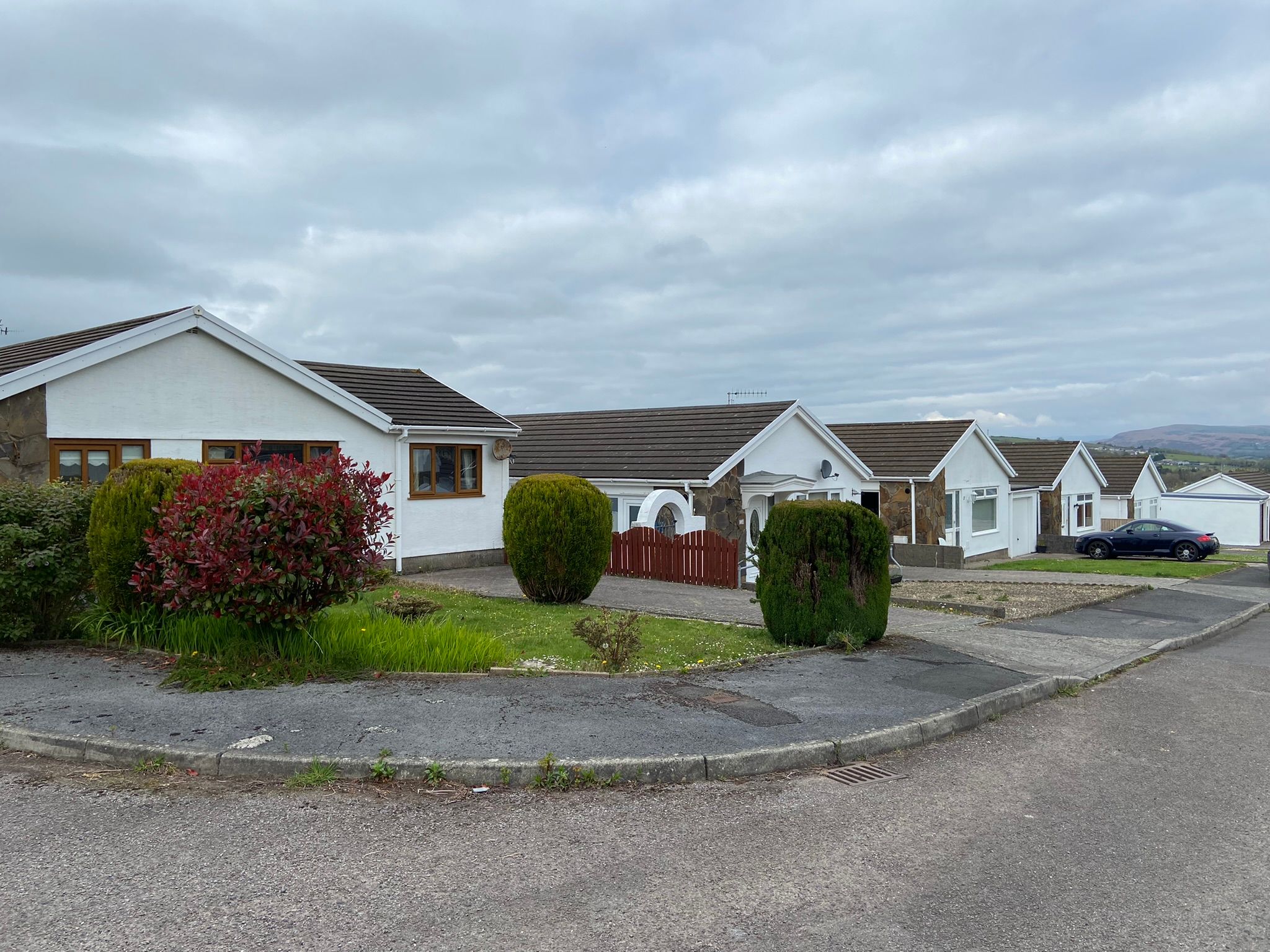 3 bed detached bungalow for sale in Talywern, Hendre Park, Llangennech, Llanelli