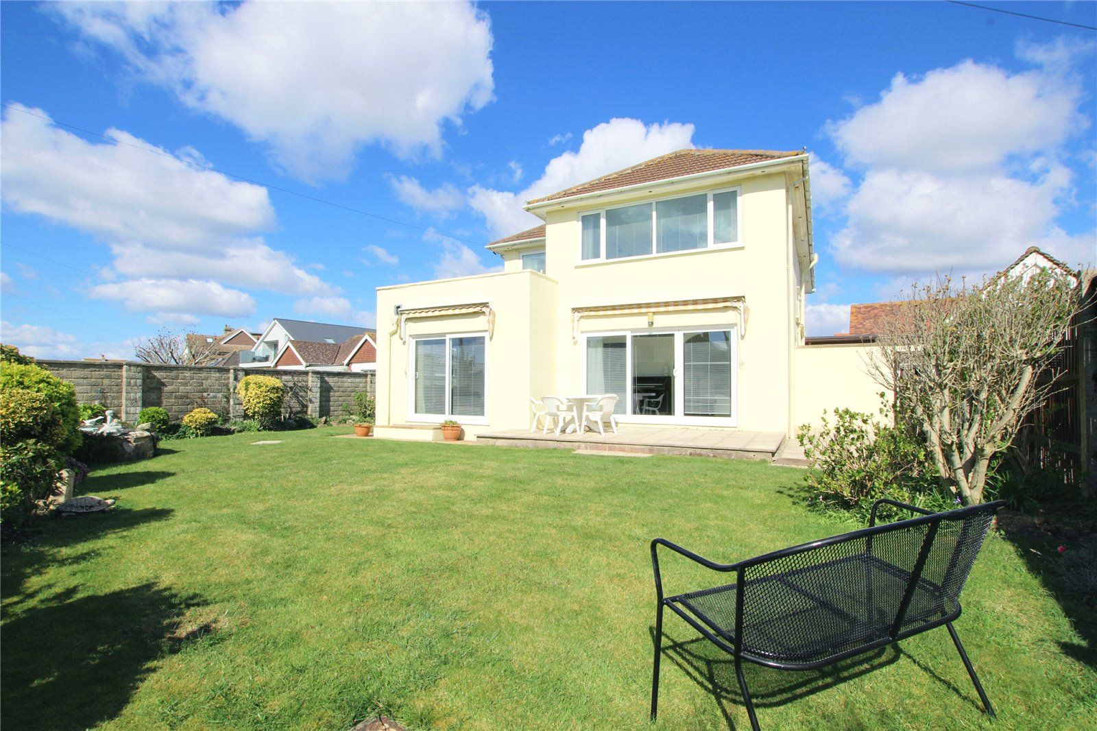 4 bed detached house for sale in South Drive, Ferring, Worthing BN12