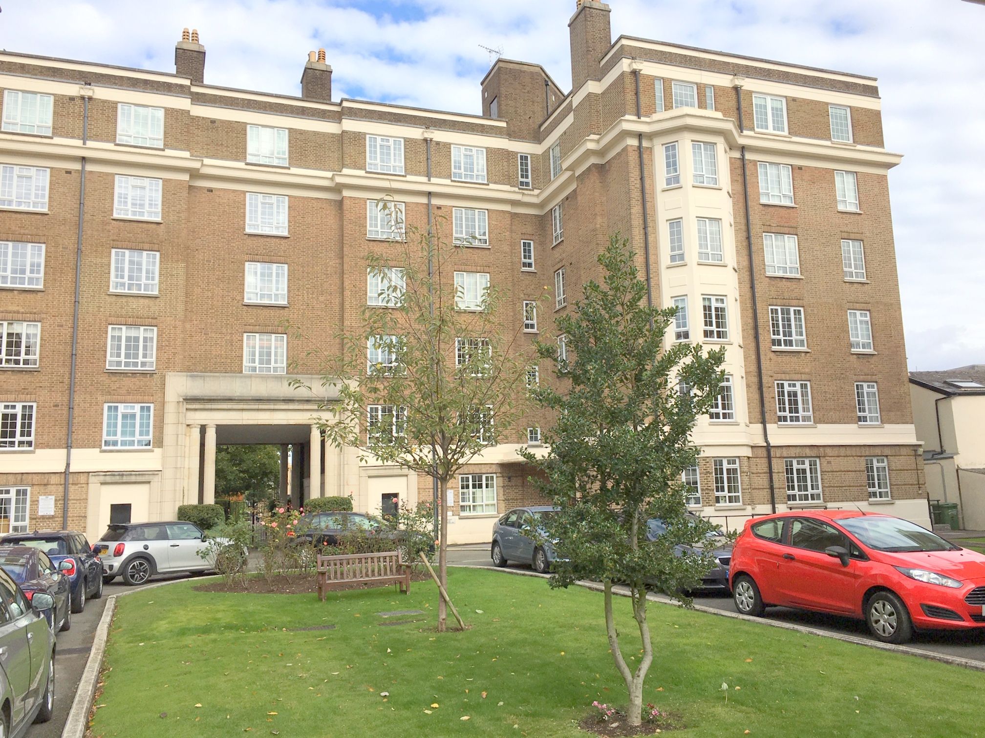 2 bed flat for sale in Cambray Court, Cheltenham GL50 Zoopla