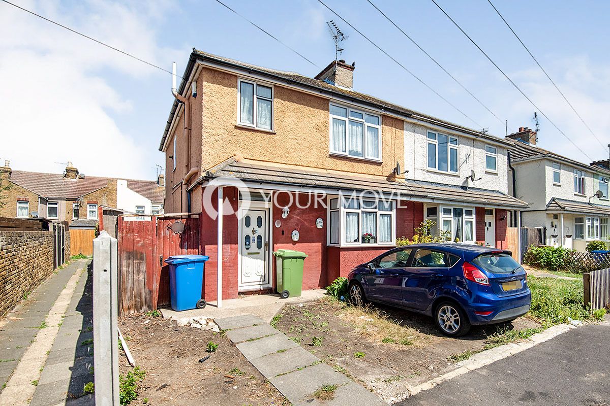 3 bed semidetached house for sale in Coronation Road, Sheerness ME12