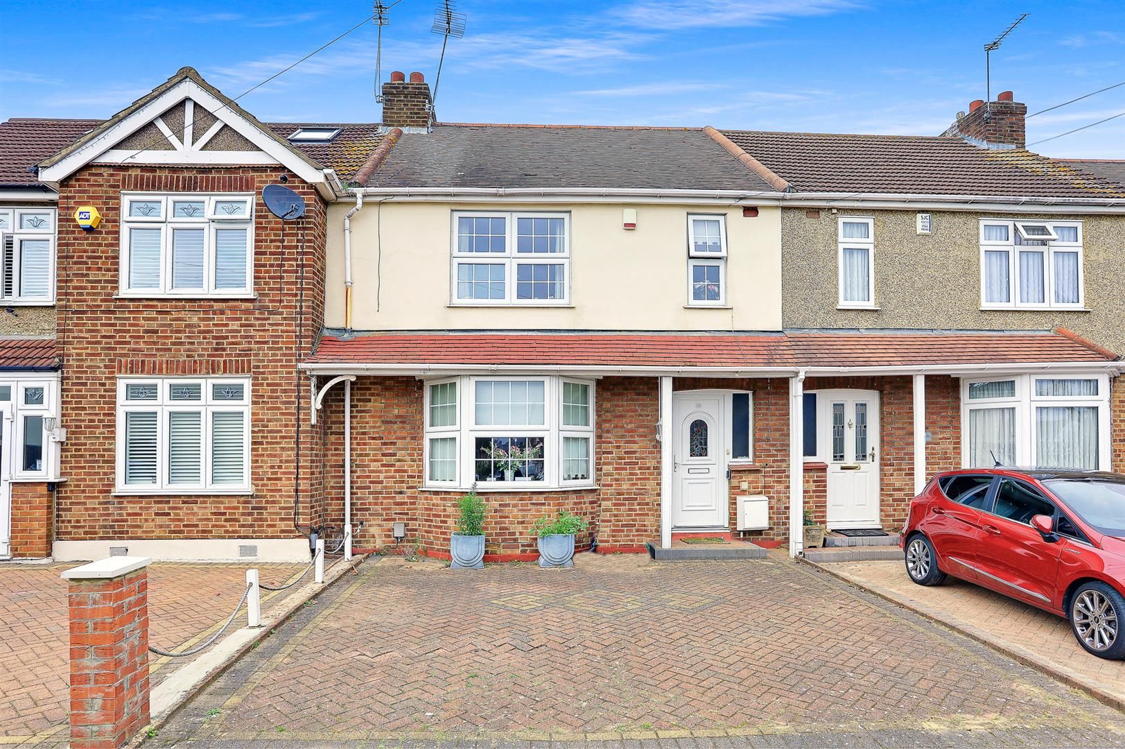 3 bed terraced house for sale in Hillview Gardens, Cheshunt, Chain Free