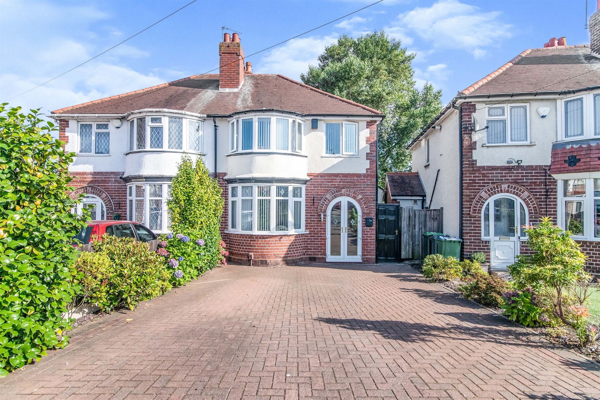 3 bed semidetached house for sale in Alton Grove, West Bromwich B71