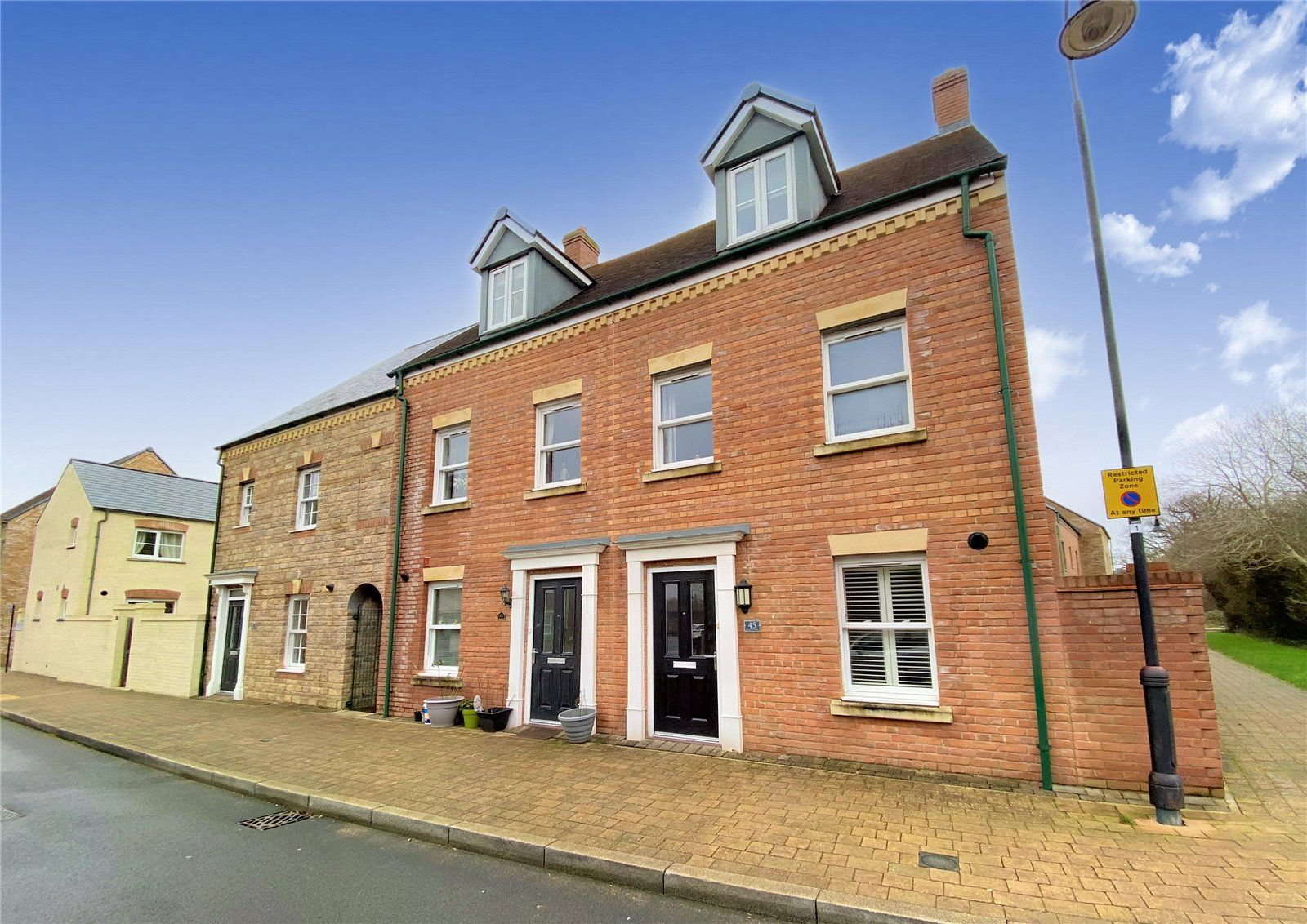 3 bed end terrace house for sale in Brentfore Street, Wichelstowe, Swindon SN1 Zoopla