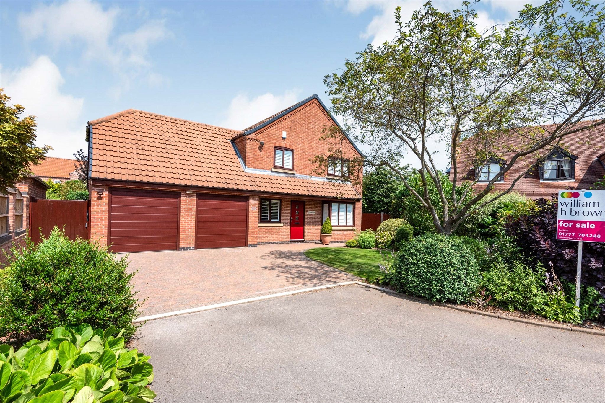 4 bed detached house for sale in Timson Court, Beckingham, Doncaster