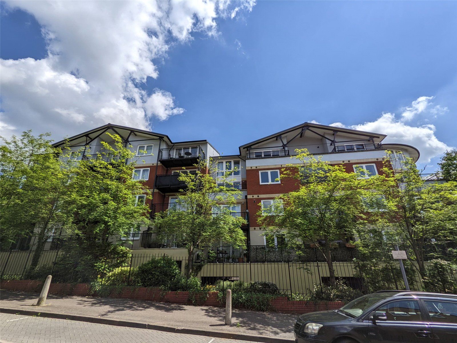 2 bed flat for sale in Penn Place, Northway, Rickmansworth, Hertfordshire WD3 Zoopla