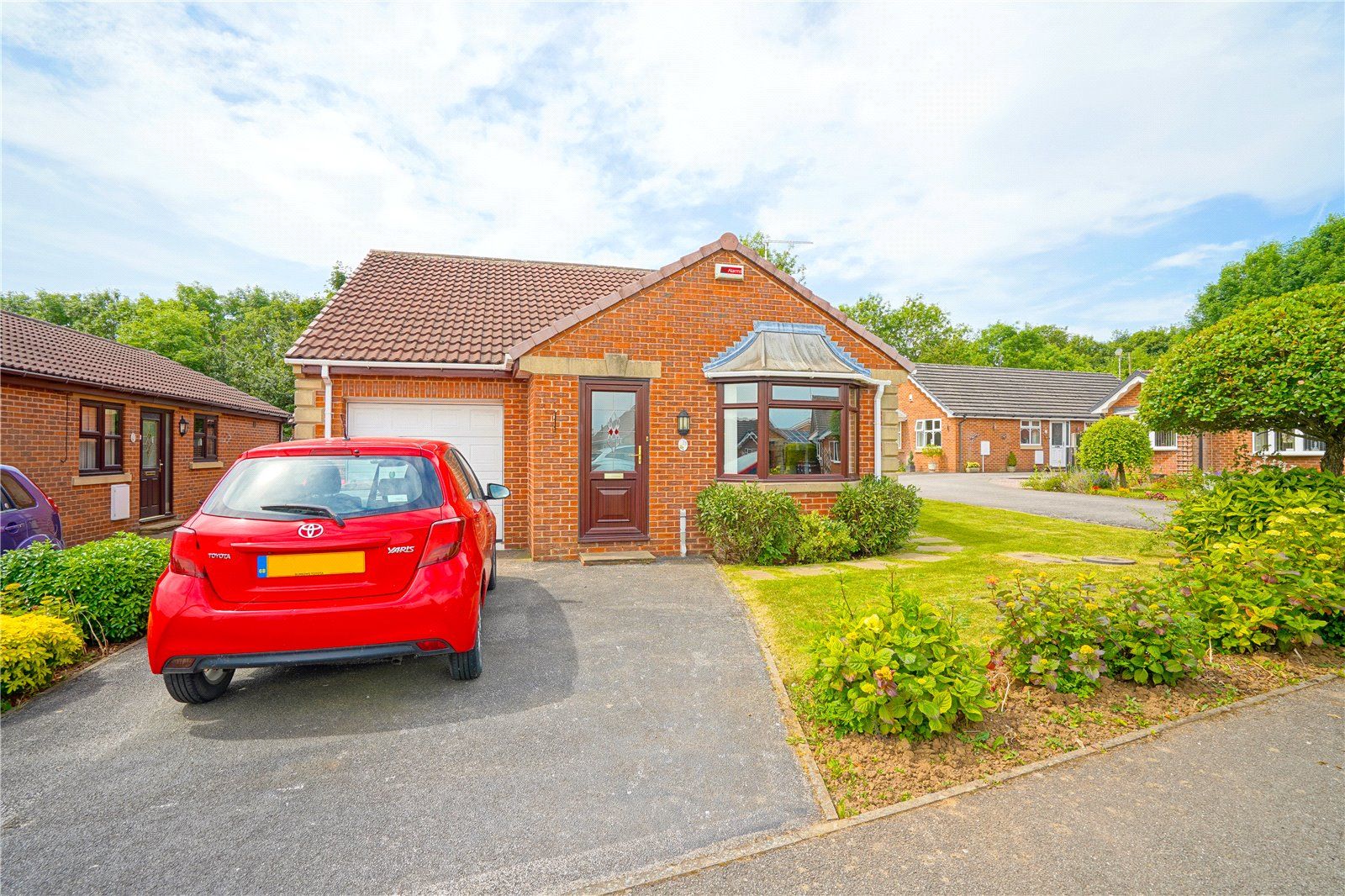 2 bed bungalow for sale in Victoria Way, Maltby, Rotherham, South