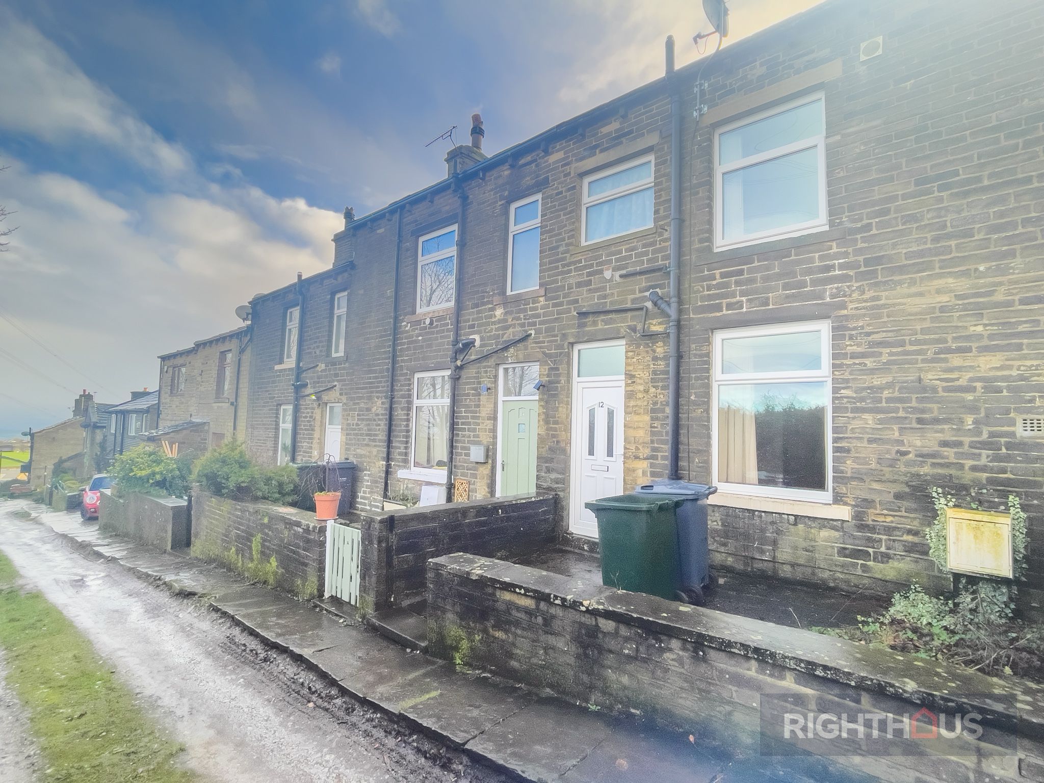 2 bed terraced house for sale in Littlemoor, Queensbury, Bradford BD13