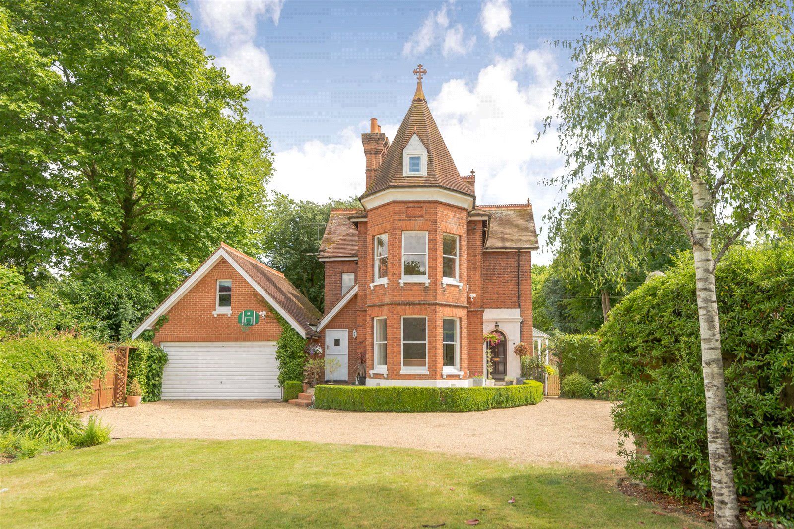 6 bed detached house for sale in Bray Road, Maidenhead, Berkshire SL6 Zoopla