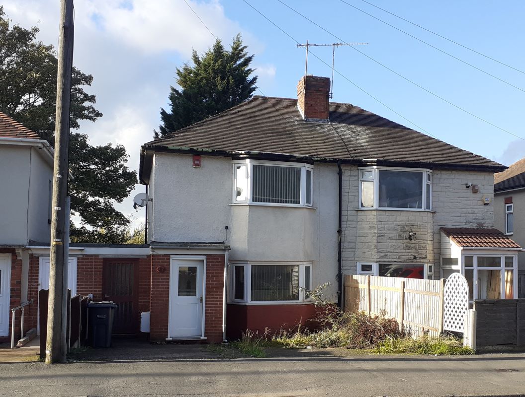 3 bed semidetached house for sale in 77 Causeway Green Road, Oldbury