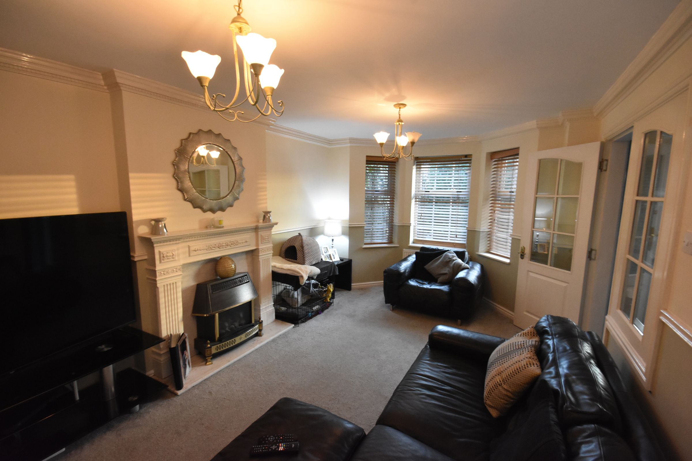 4 bed detached house to rent in Sherbourne Avenue, Bramley, Rotherham