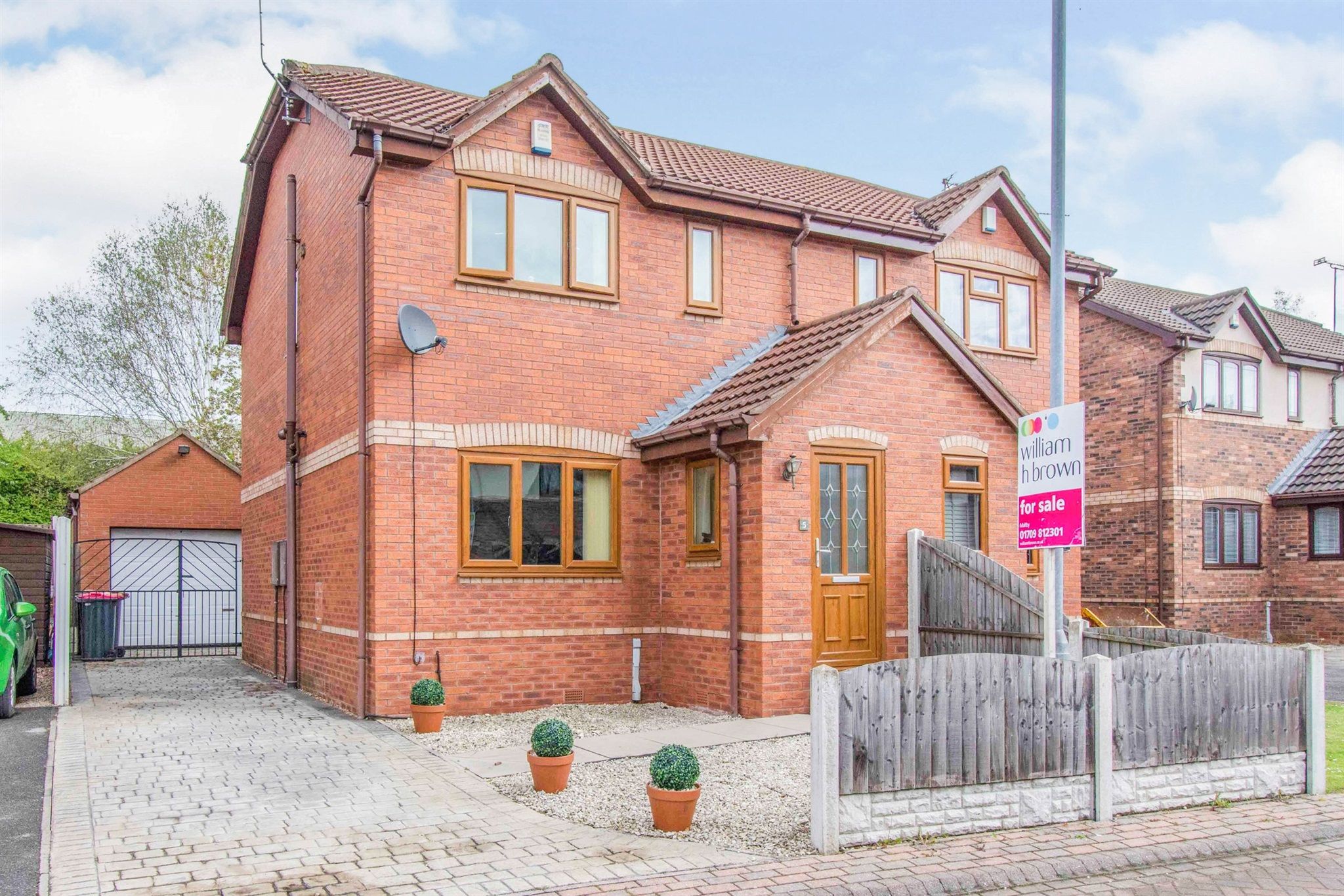 3 bed semidetached house for sale in Brooklands, Maltby, Rotherham S66