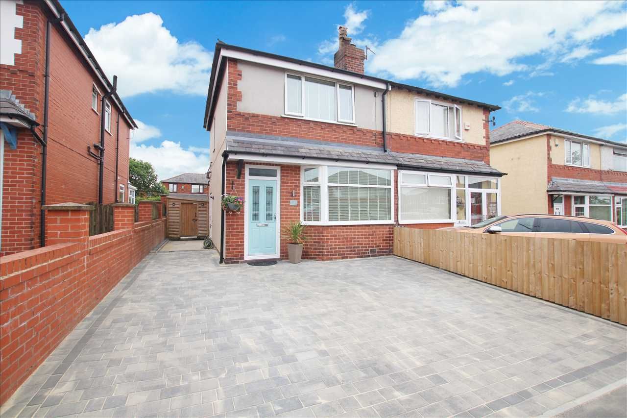 2 bed semidetached house for sale in Weldon Avenue, Bolton BL3 Zoopla