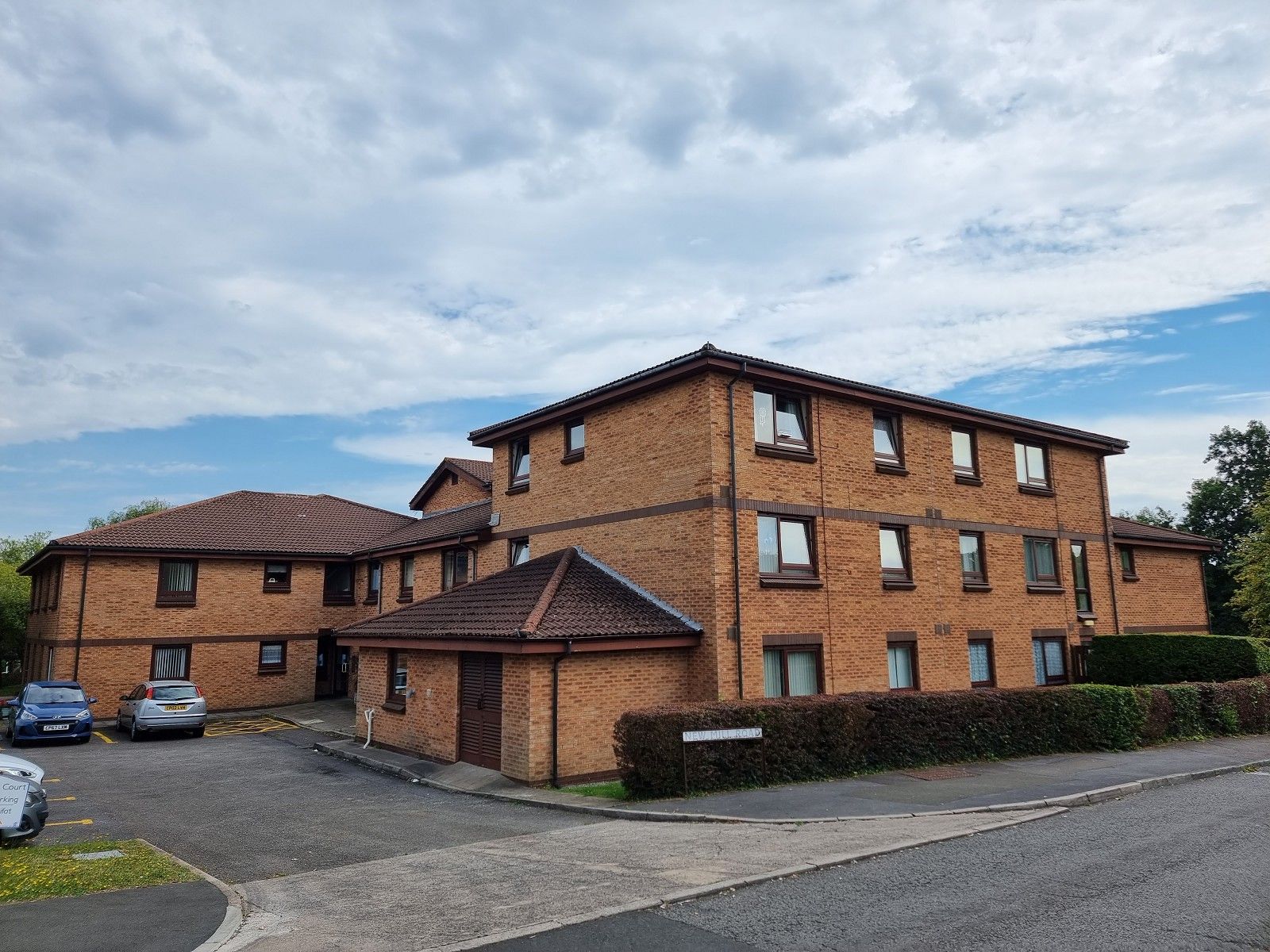 2 bed flat for sale in Parklands Court, Sketty, Swansea, City And