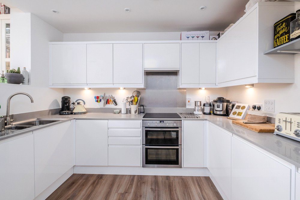 86 Coronation Avenue, Bath BA2  