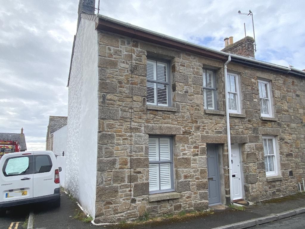 2 bed end terrace house to rent in Gwavas Street, Penzance TR18 Zoopla