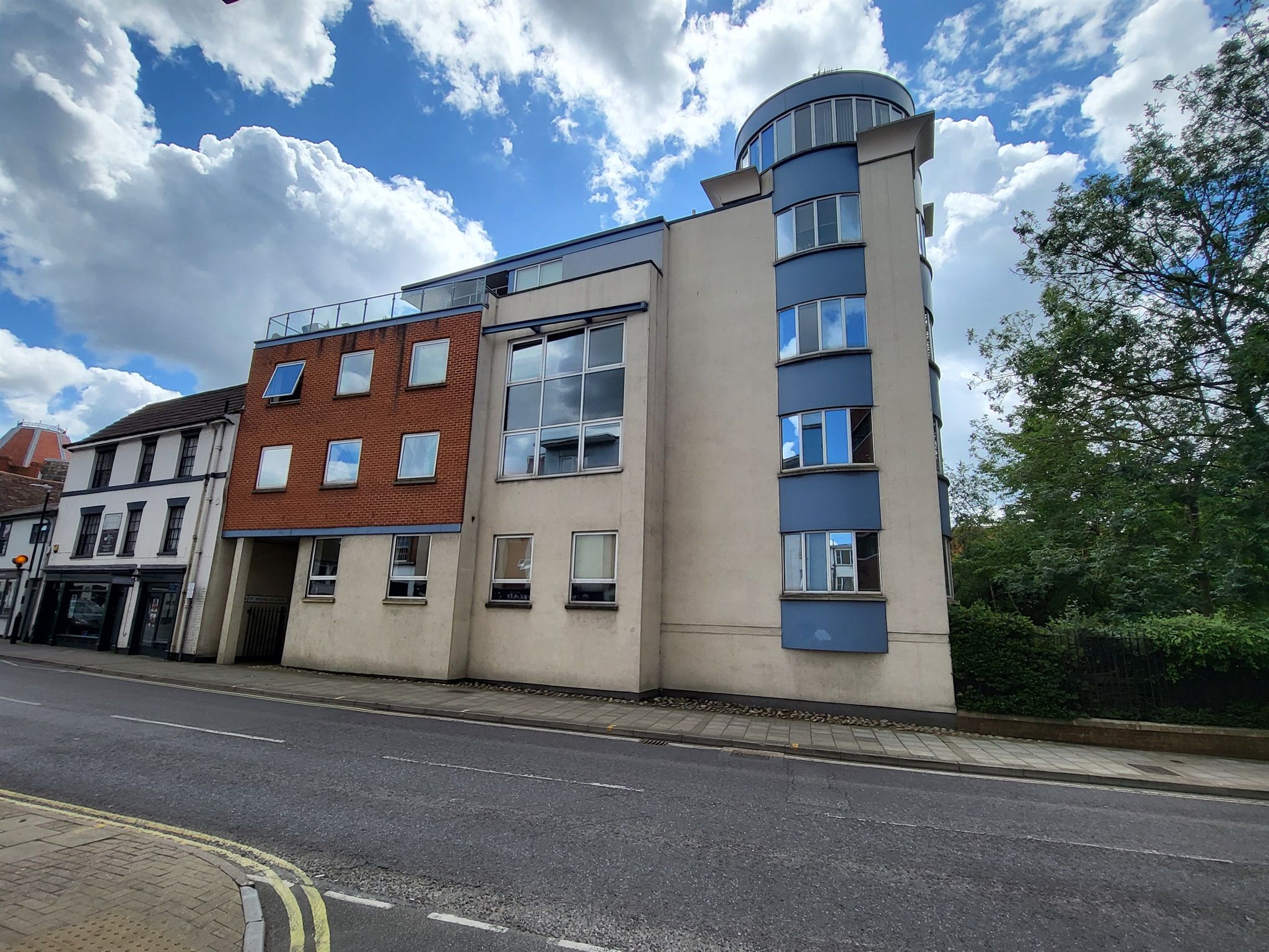 2 bed flat for sale in St. Nicholas Court, Ipswich IP1 Zoopla