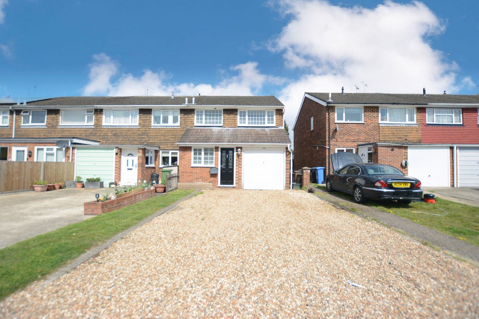 3 bed end terrace house for sale in Beaulieu Gardens, Blackwater