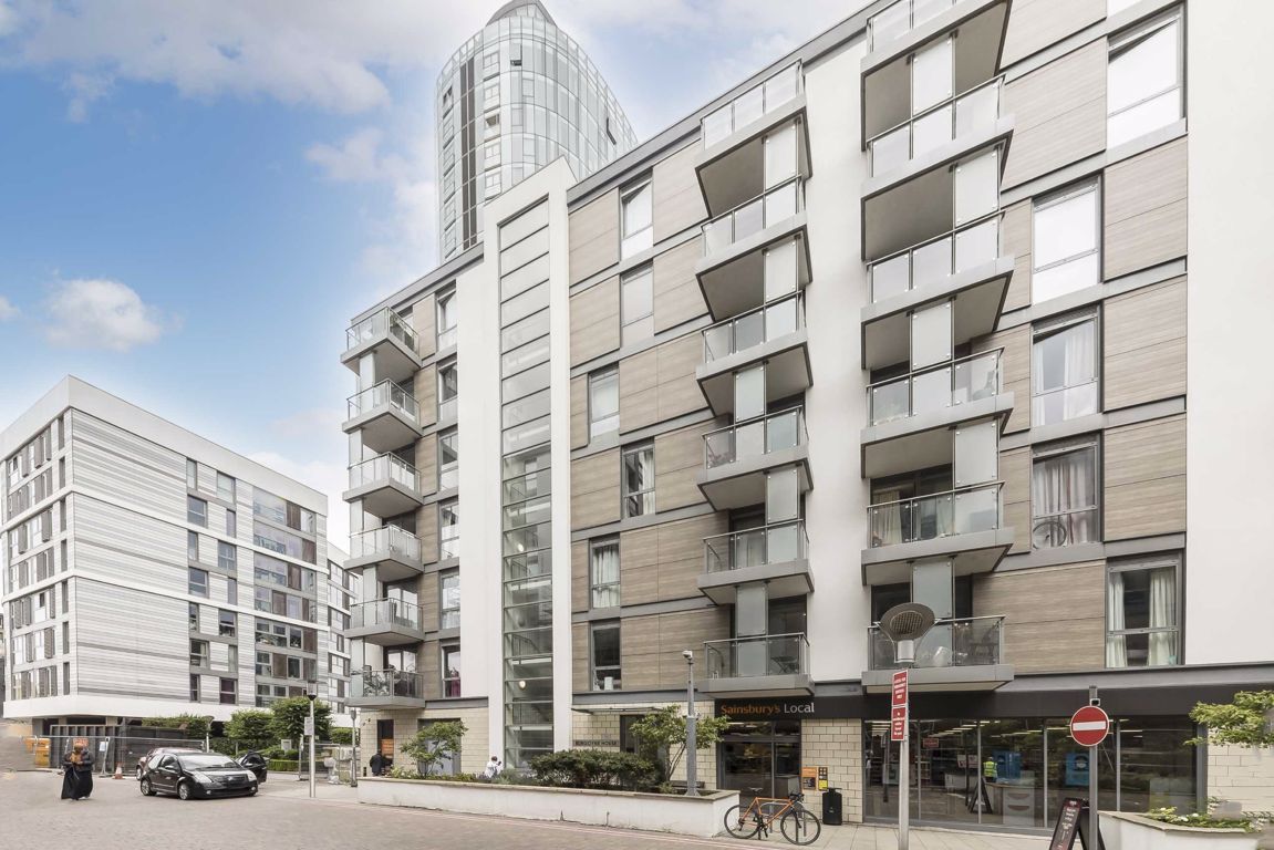 1 bed flat for sale in Ealing Road, Brentford TW8 Zoopla