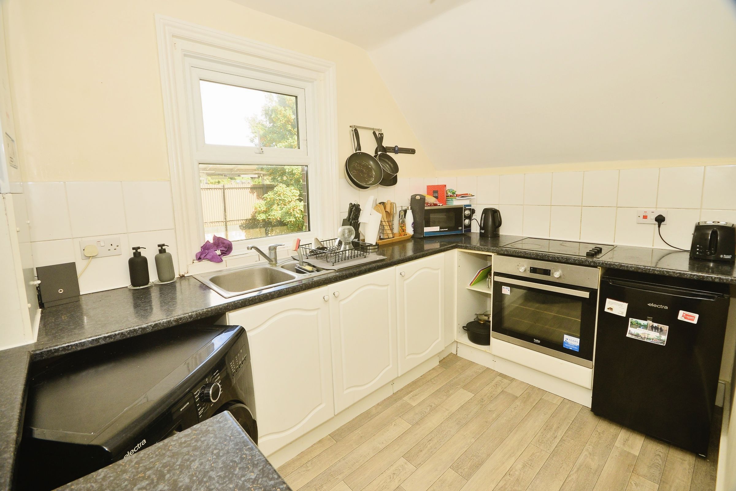 2 bed flat for sale in Kingsnorth Gardens, Folkestone CT20 Zoopla