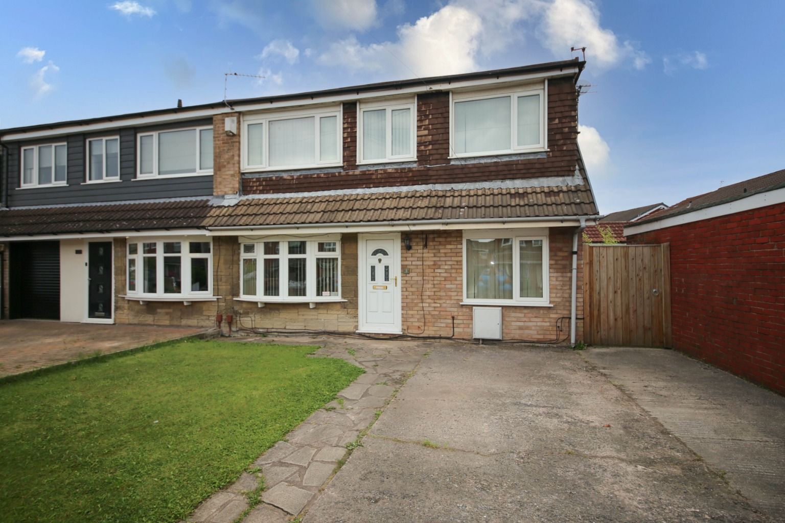 4 bed semidetached house for sale in Concorde Avenue, Wigan