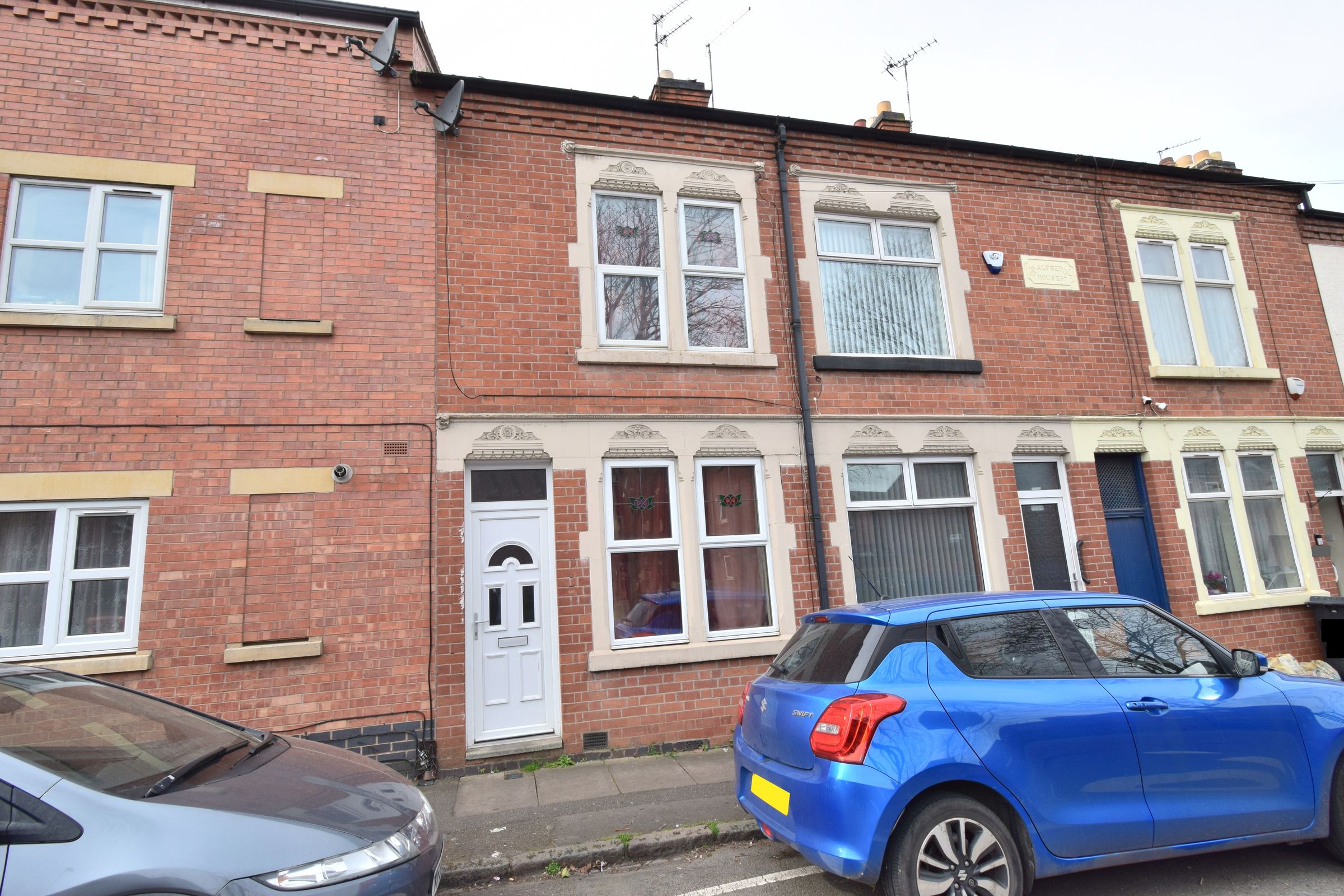 3 bed terraced house for sale in Oak Street, Humberstone, Leicester LE5 Zoopla