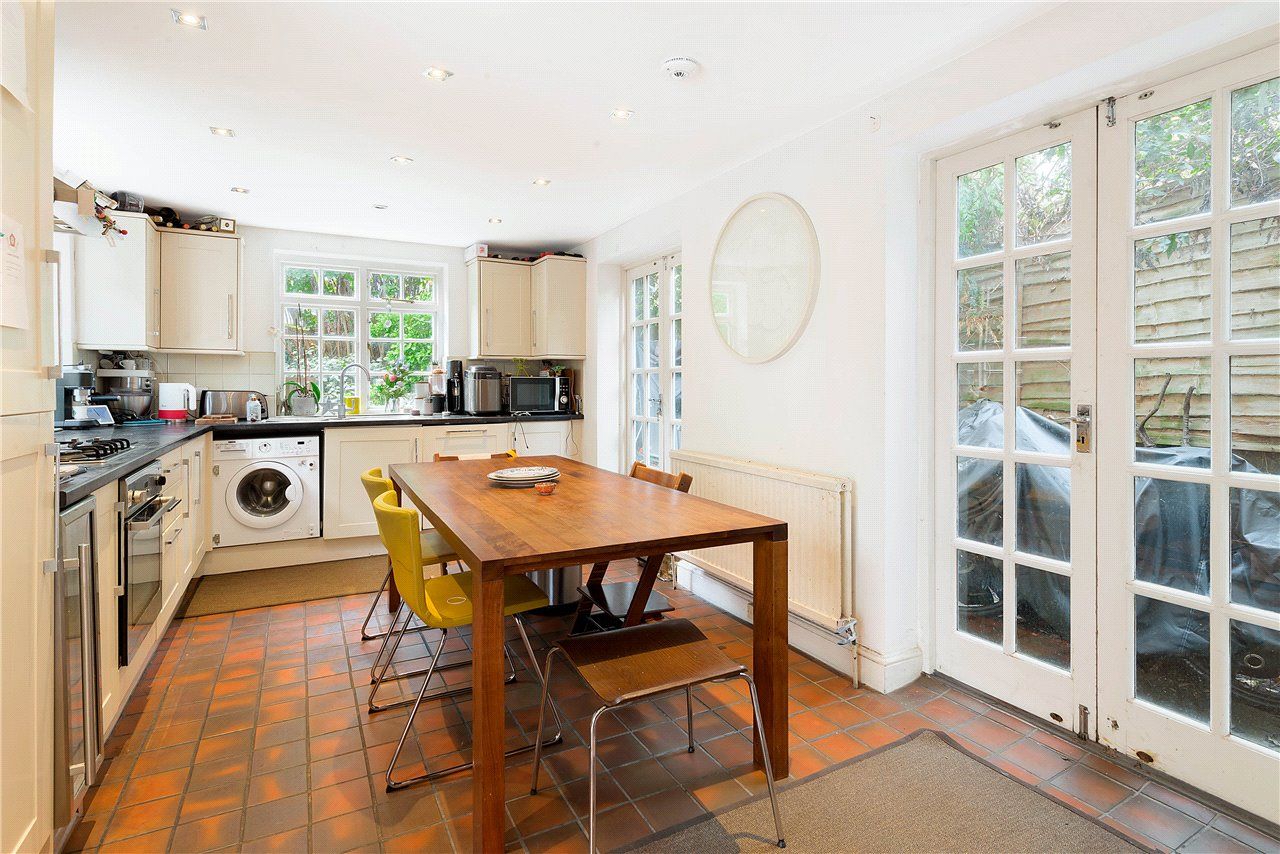 3 bed semidetached house for sale in Haldane Road, London SW6 Zoopla