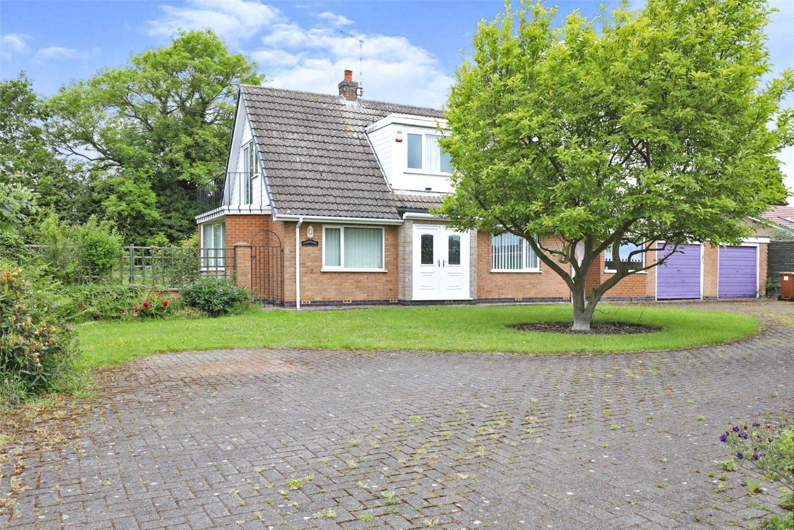3 bed bungalow for sale in Oaktree Drive, Bilsthorpe, Newark NG22 Zoopla
