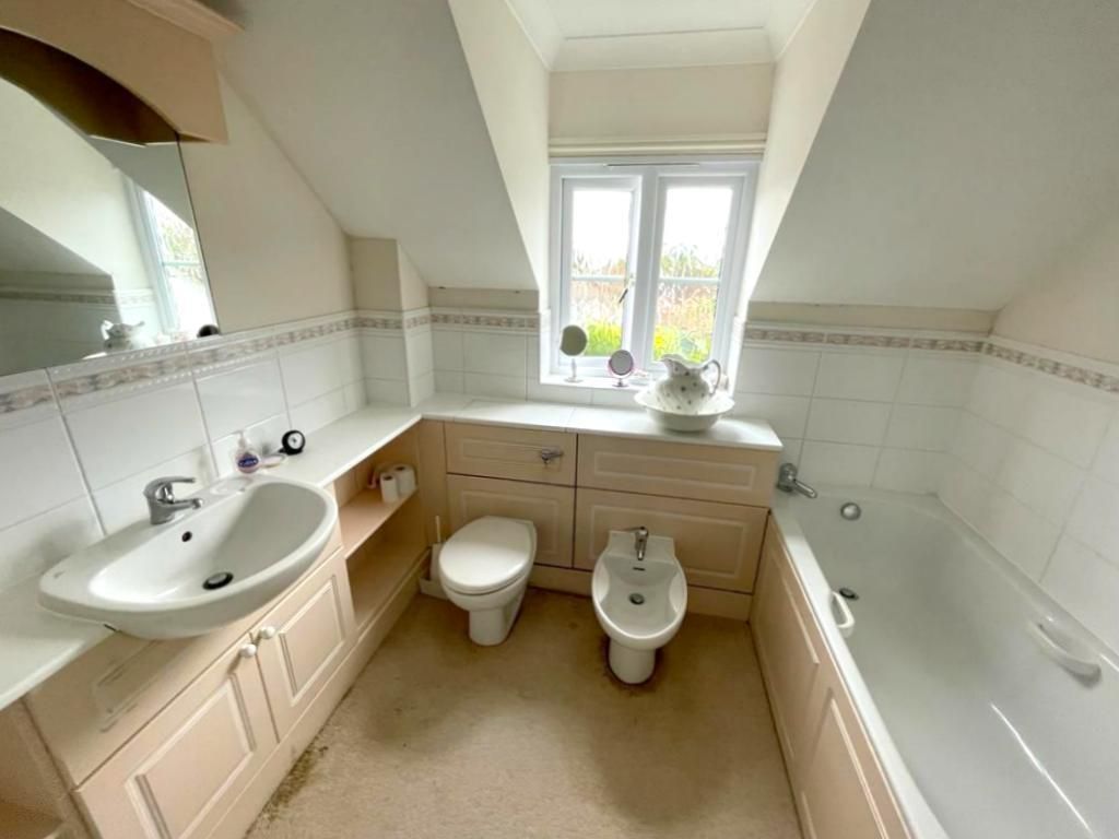 5 bed detached house for sale in Heneage Drive, West Cross, Swansea SA3