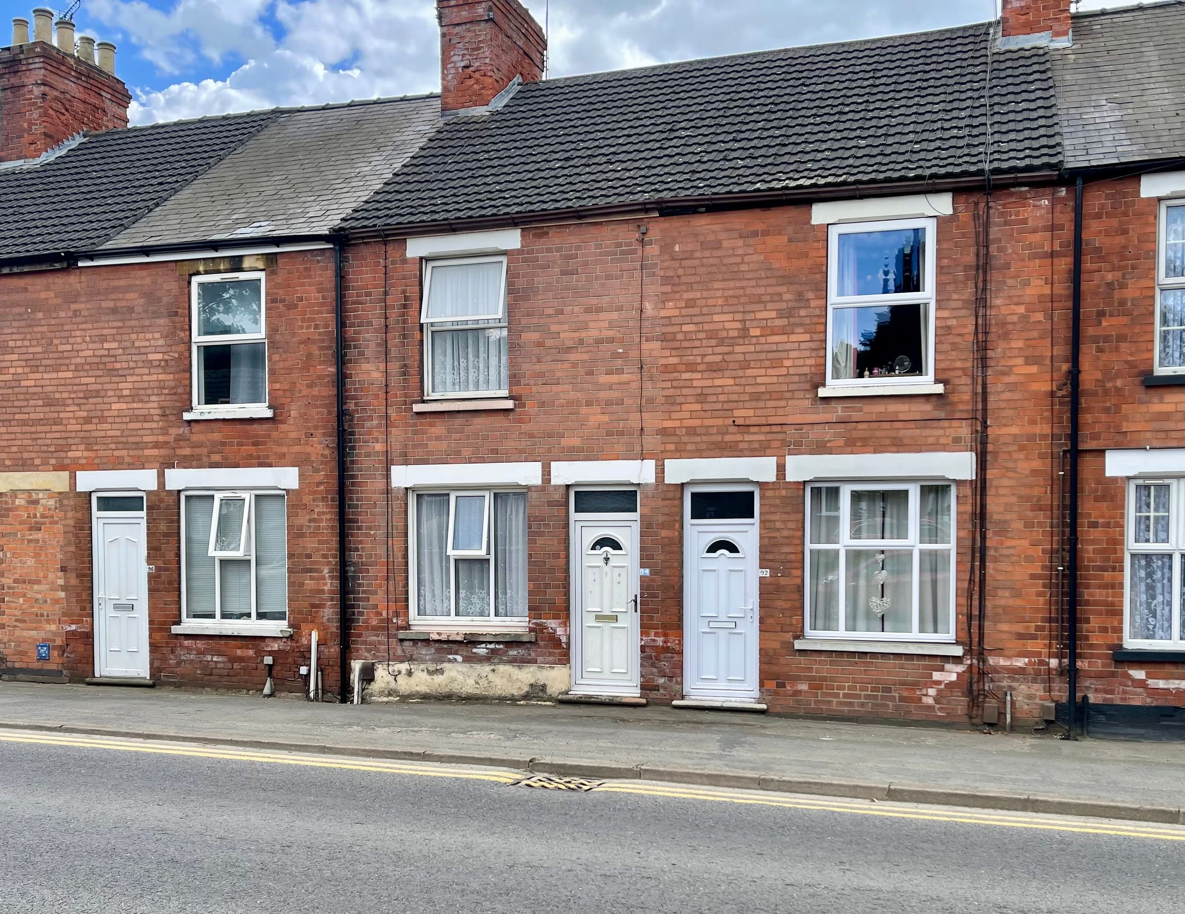 2 bed terraced house for sale in Bridge End Road, Grantham NG31 Zoopla
