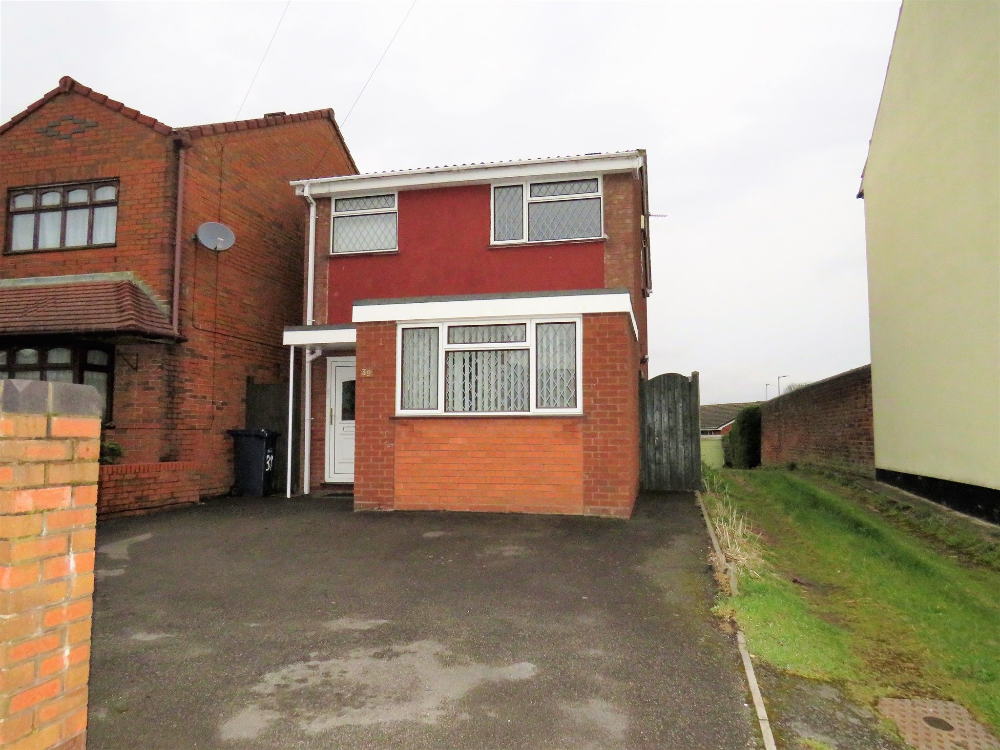 3 bed detached house for sale in Mount Pleasant Street, Coseley