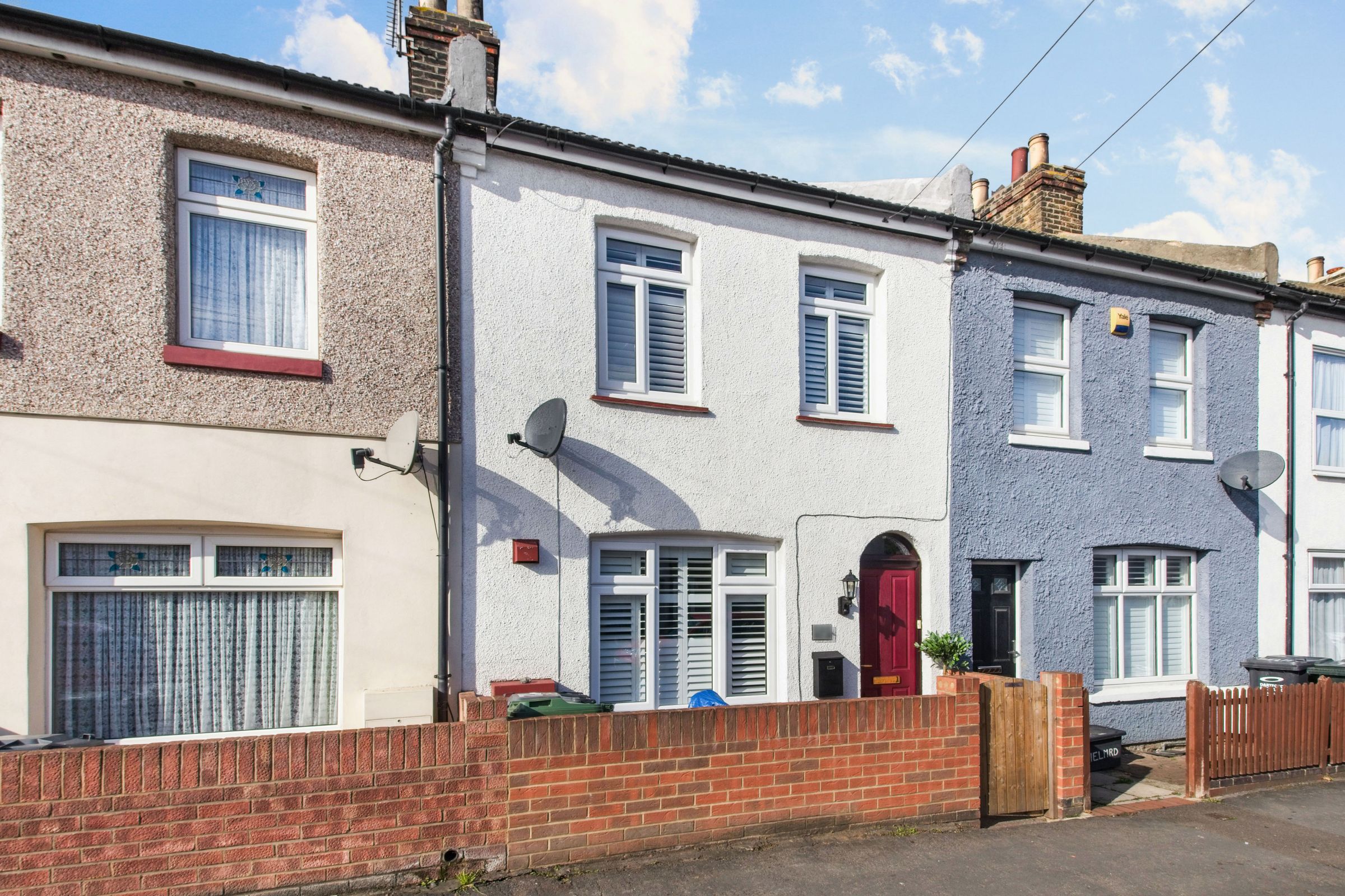 3 bed terraced house for sale in Elm Road, Greenhithe DA9 Zoopla