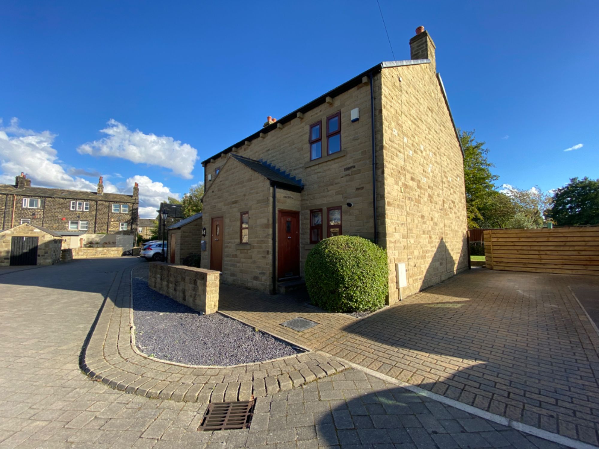 2 bed semidetached house for sale in Bramley, Leeds LS13 Zoopla