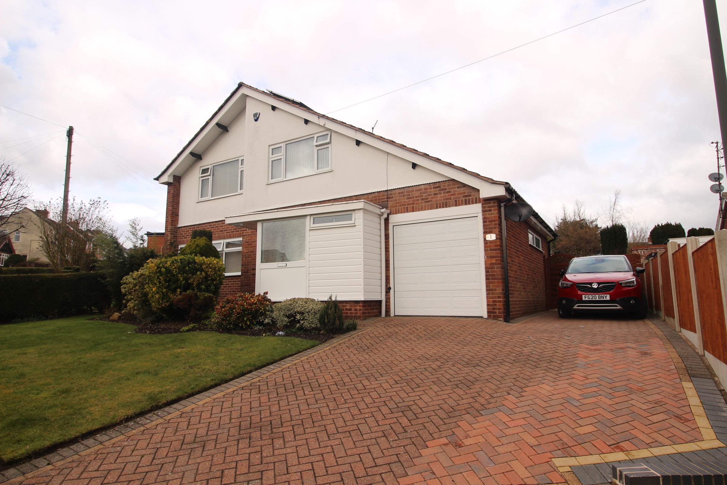 4 bed detached house for sale in Queens Avenue, Heanor, Derbyshire DE75