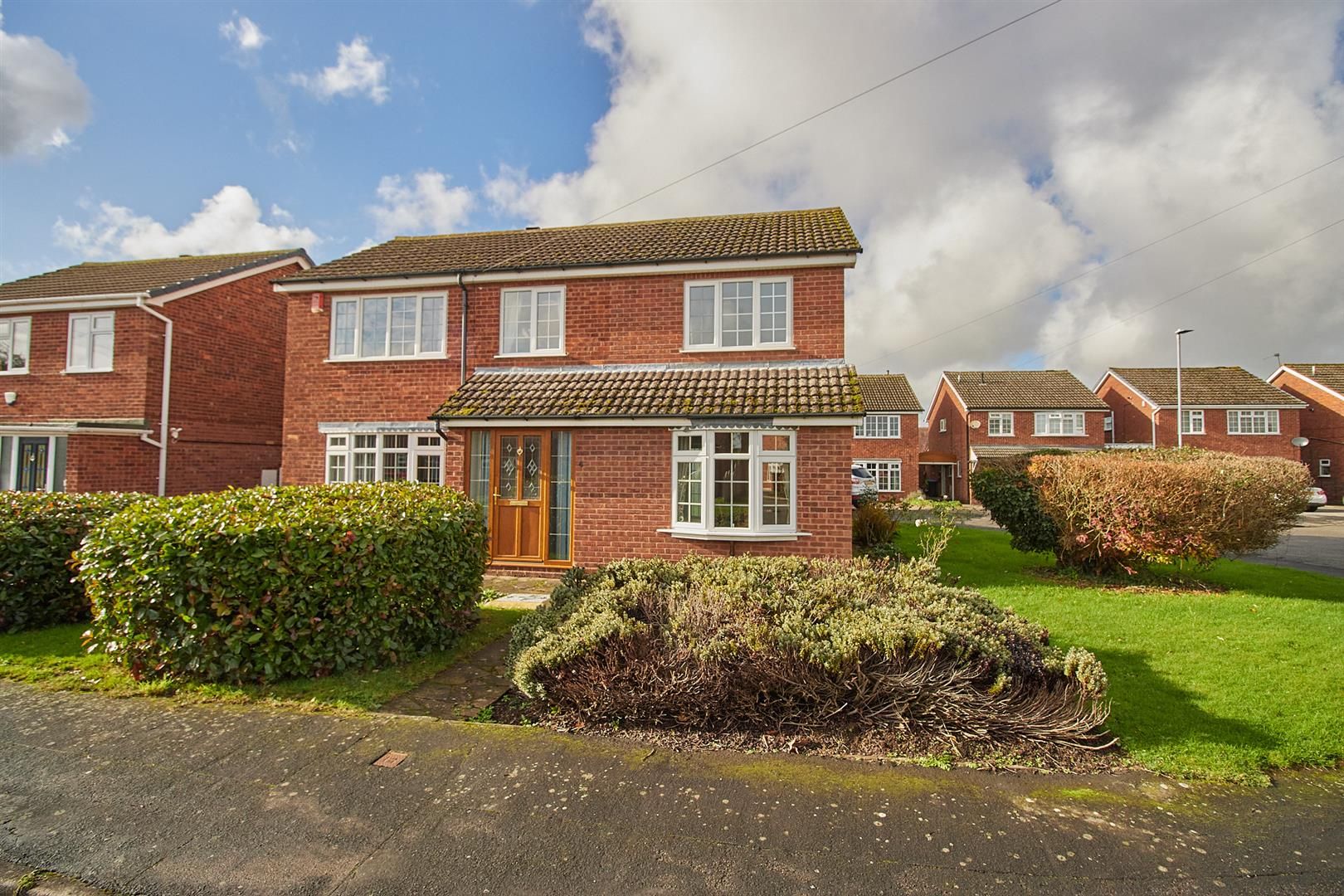4 bed detached house for sale in Adcote Close, Barwell, Leicester LE9